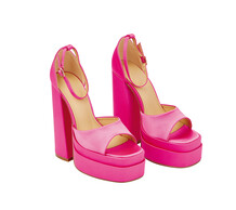 roze satijnen hakken