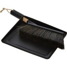 Dustpan and brush set